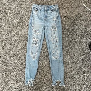 American Eagle High Rise Destroyed Raw Hem Stretch Jeggings - 00